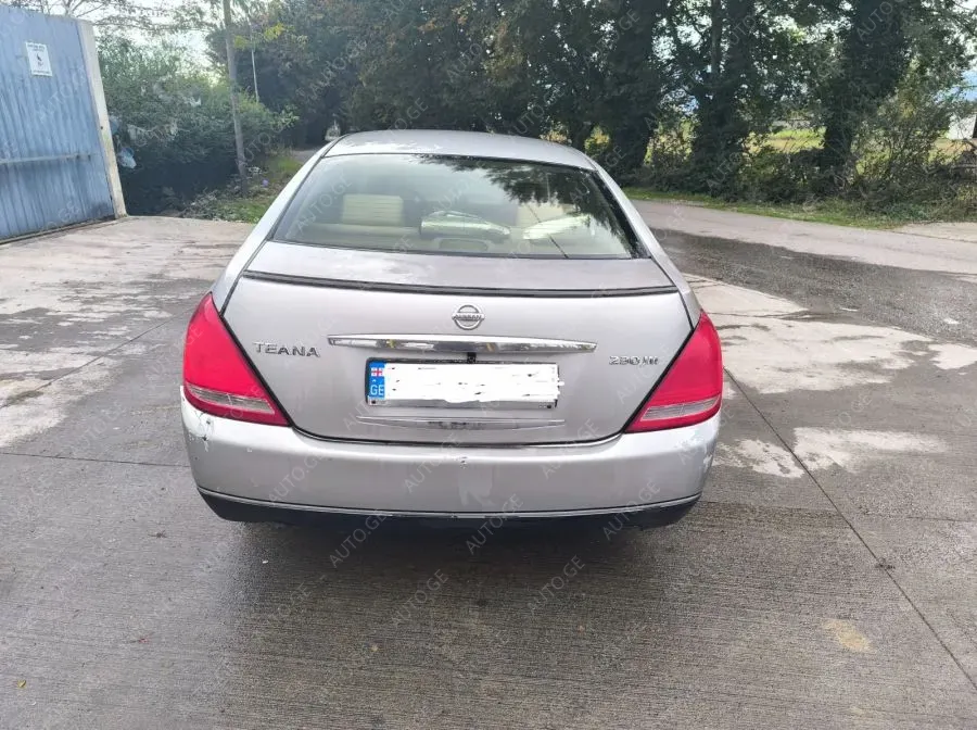 Nissan Teana 2004 — photo 2