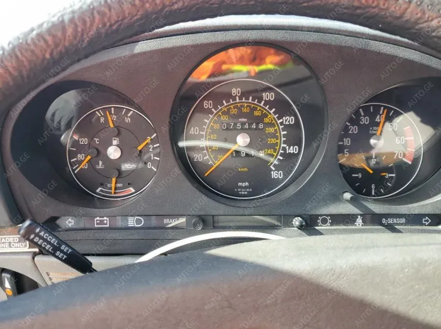 Mercedes-Benz Sl-380S 1984 — photo 2