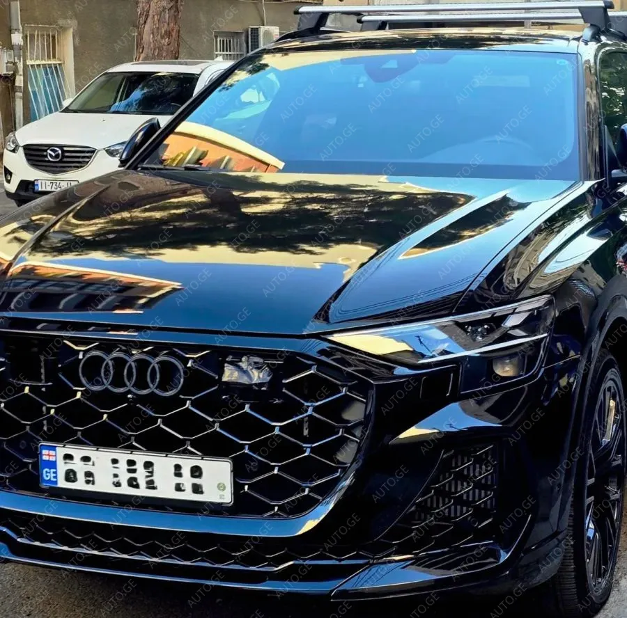Audi SQ8 2024 — photo 2