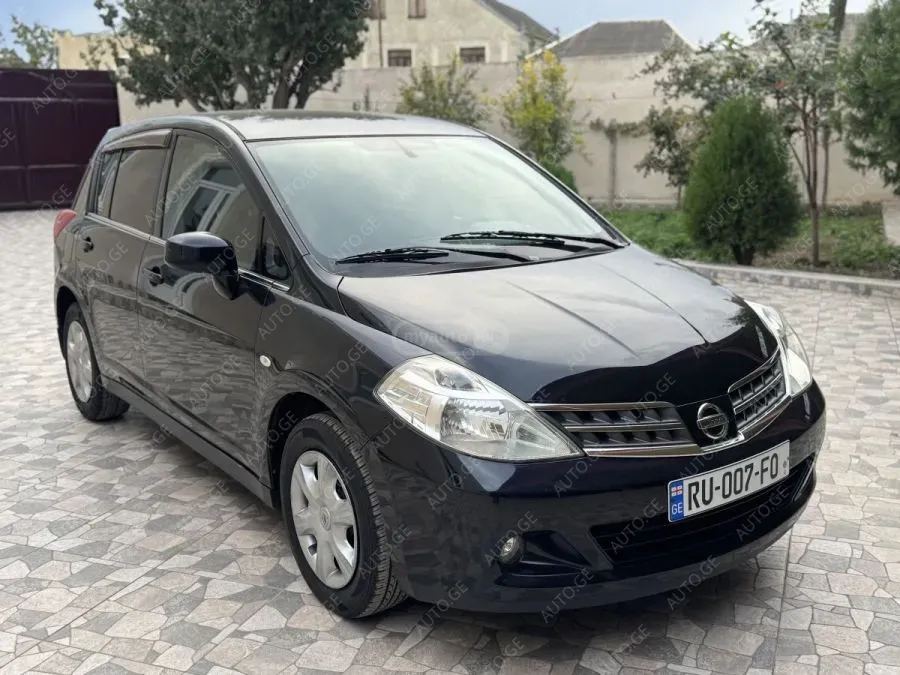 Nissan Tiida 2008 — photo 2