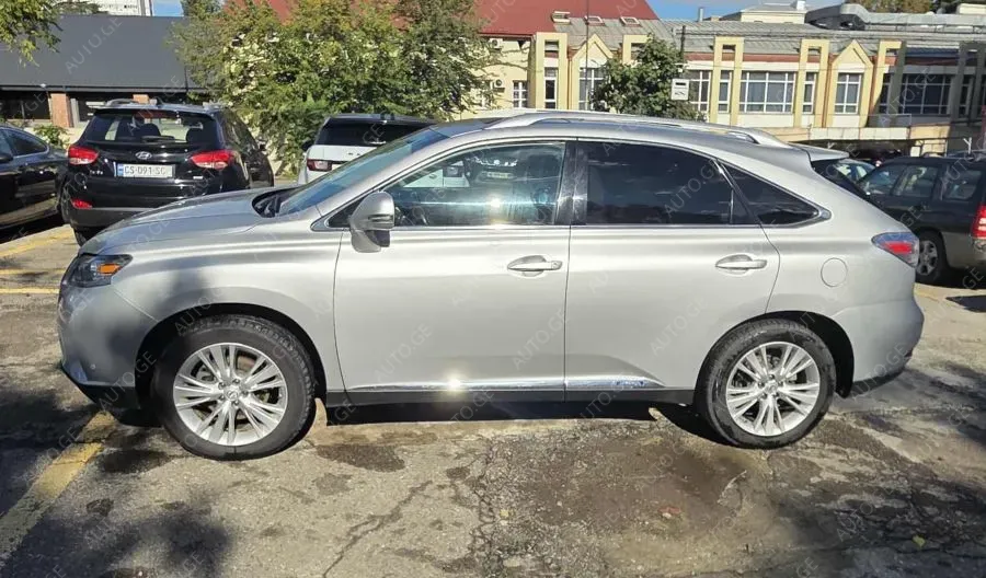 Lexus Rx-450H 2010 — photo 2