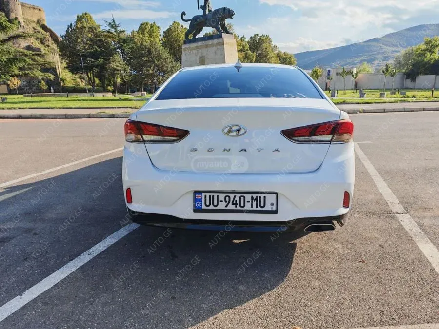 Hyundai Sonata 2017 — photo 2