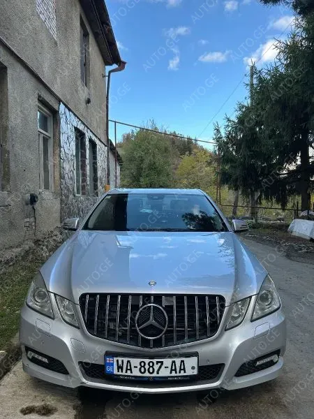 Mercedes-Benz E-300C