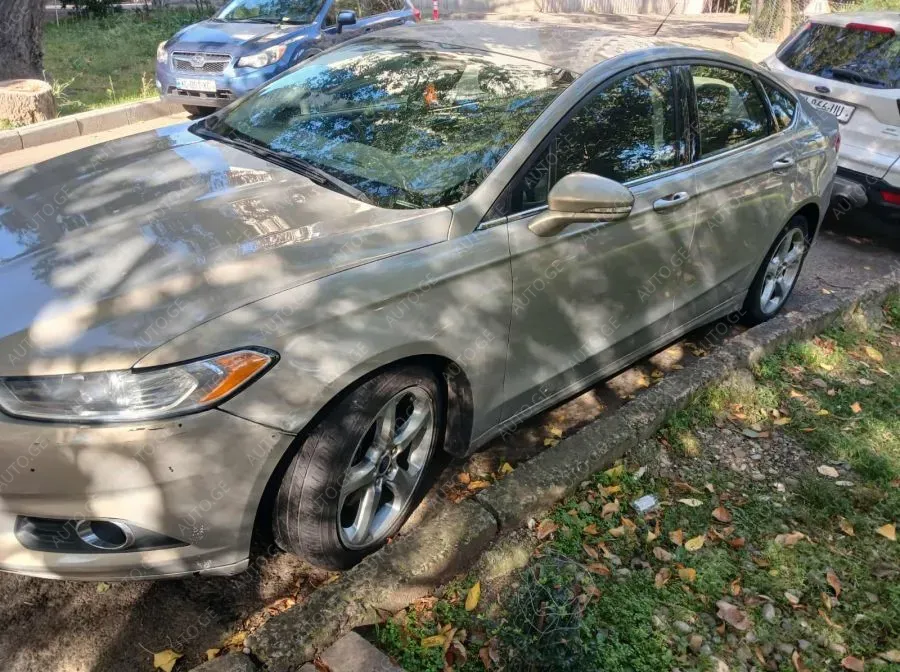 Ford Fusion 2015 — photo 2
