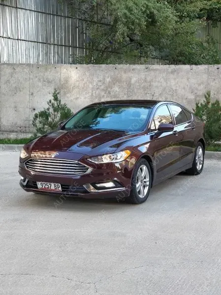 Ford Fusion 2018 — photo 2