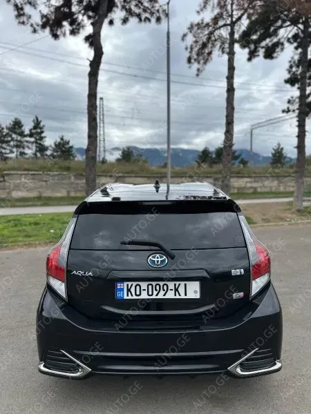 Toyota Aqua 2015 — photo 2