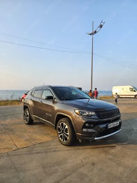 Jeep Compass 2022 — photo 2