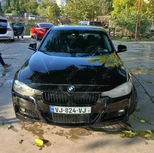 BMW 320