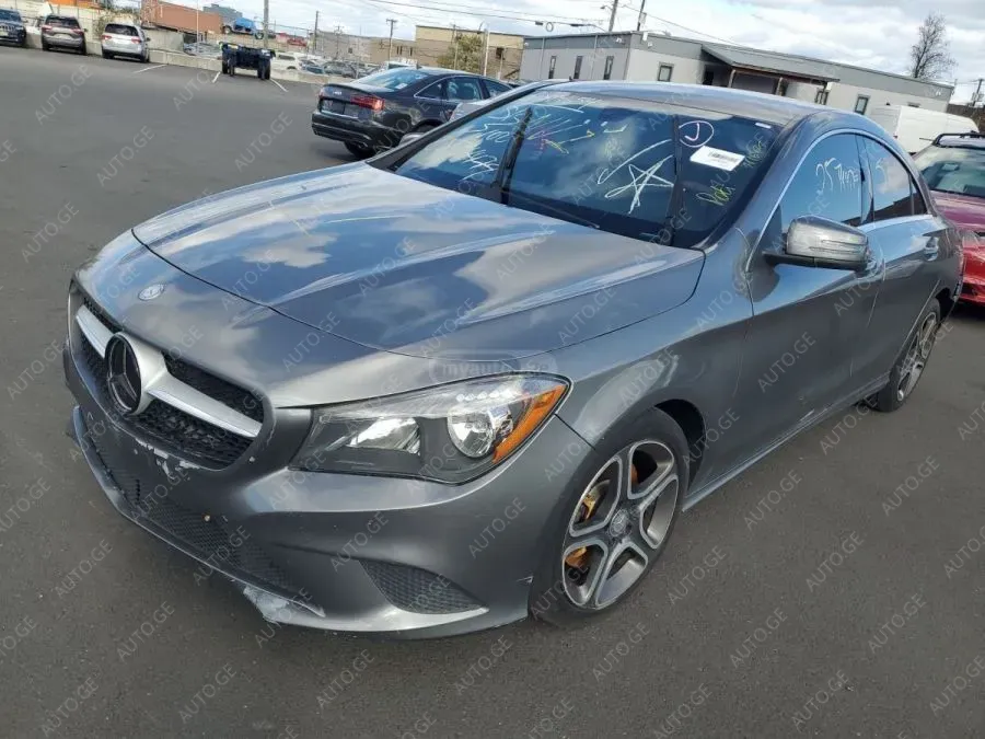 Mercedes-Benz Cla-250C 2014 — photo 2