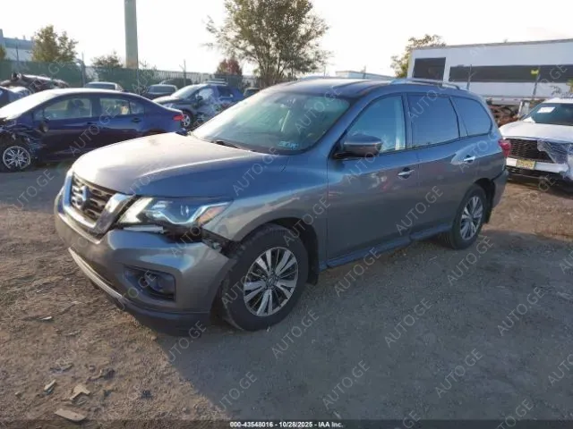Nissan Pathfinder 2018 — photo 2