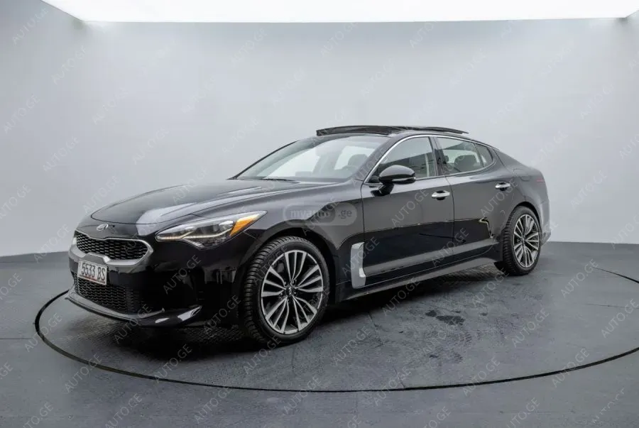 Kia Stinger 2018 — photo 2