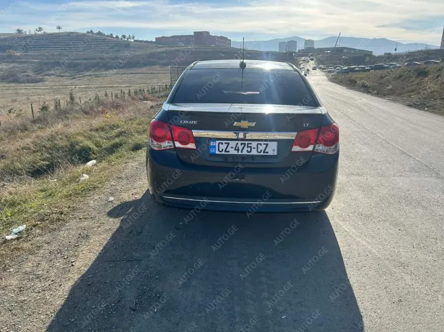 Chevrolet Cruze 2015 — photo 2