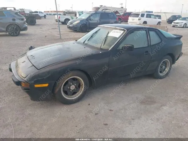 Porsche 944 1984 — photo 2
