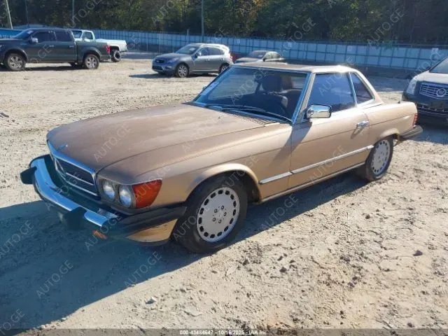Mercedes-Benz Sl-380S 1984 — photo 2