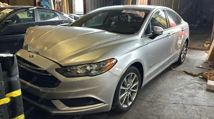 Ford Fusion 2017 — photo 2
