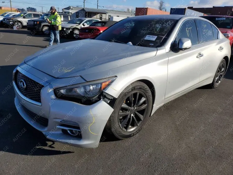 Infiniti Q50 2014 — photo 2