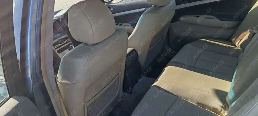 Nissan Skyline 2007 — photo 2