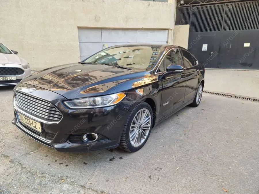 Ford Fusion 2013 — photo 2