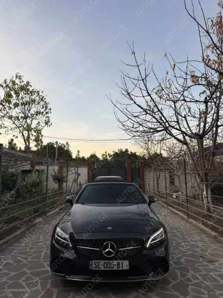 Mercedes-Benz C-300-Merc 2020 — photo 2