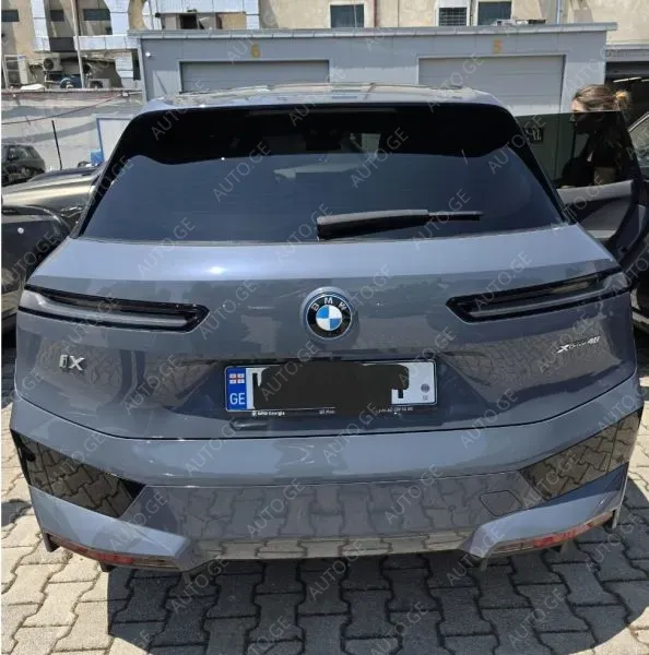 BMW iX 2024 — photo 2