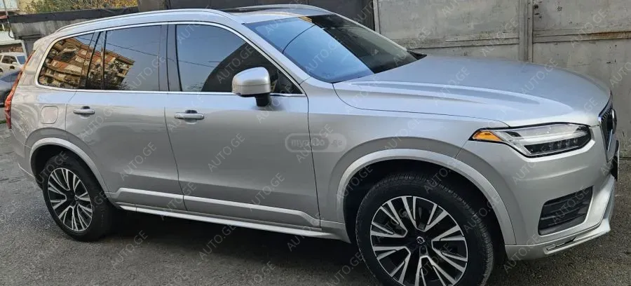 Volvo XC90 2019 — photo 2