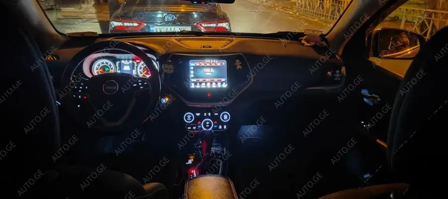 Jeep Cherokee 2015 — photo 2