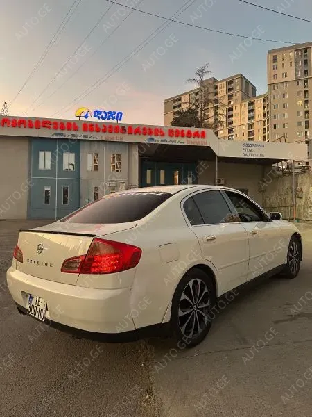 Nissan Skyline