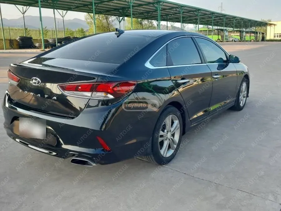 Hyundai Sonata 2019 — photo 2