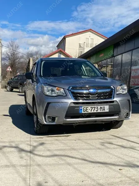 Subaru Forester 2018 — photo 2