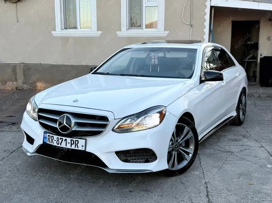 Mercedes-Benz E-350C 2014 — photo 2