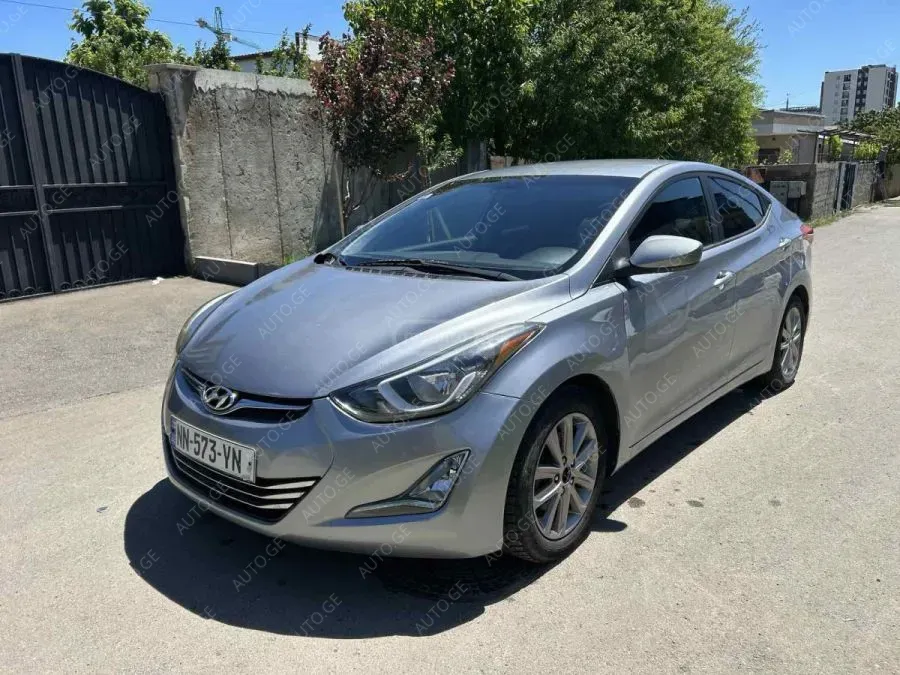Hyundai Elantra 2015 — photo 2