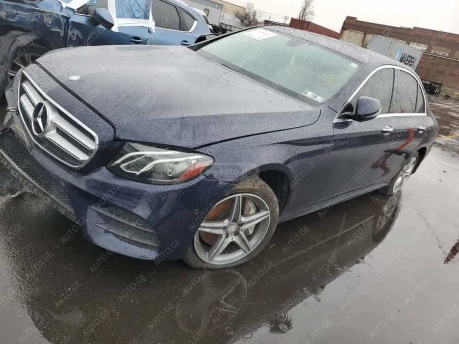 Mercedes-Benz E-300C