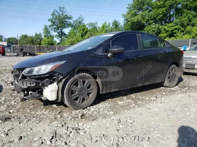 Chevrolet Cruze 2018 — photo 2