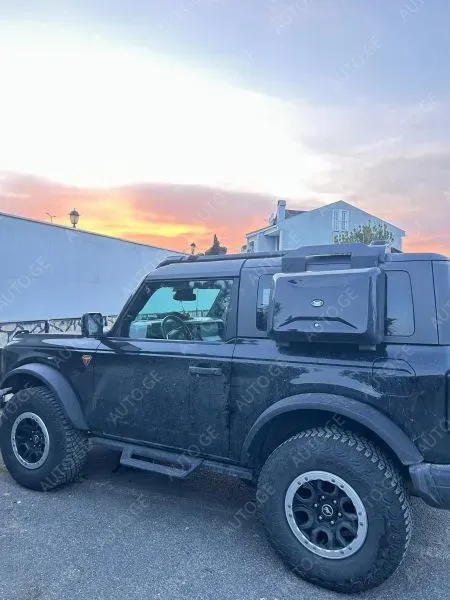 Ford Bronco 2023 — photo 2