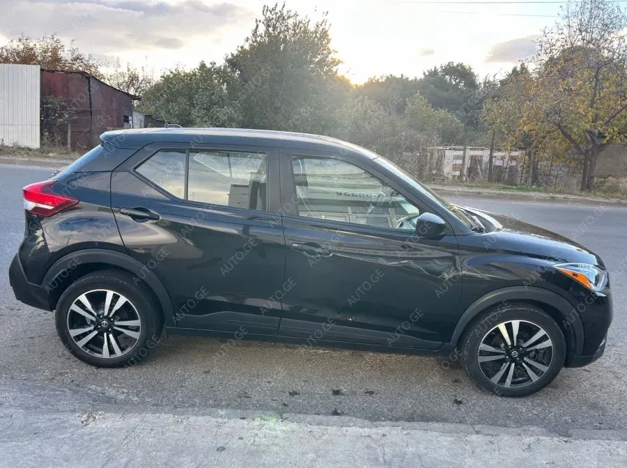 Nissan Kicks-Sr 2019 — photo 2
