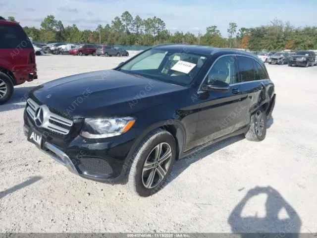 Mercedes-Benz 300-Glc 2018 — photo 2