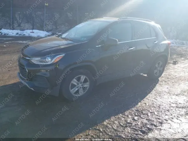 Chevrolet Trax 2017 — photo 2