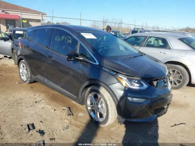 Chevrolet Bolt EV 2017 — photo 2