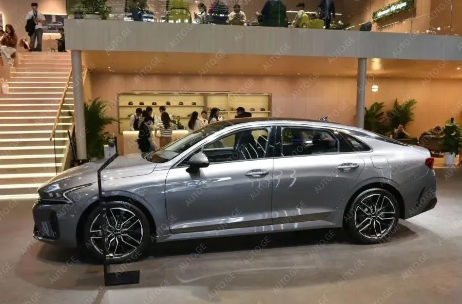 Kia K5-K 2025 — photo 2