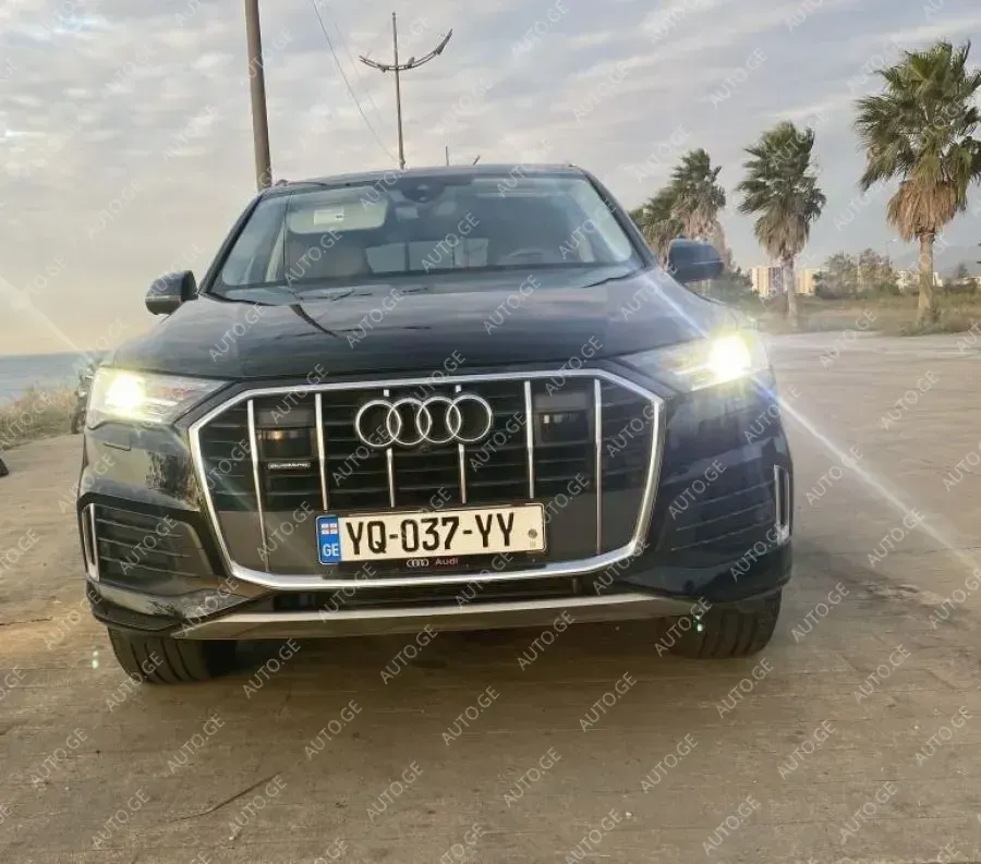 Audi Q7