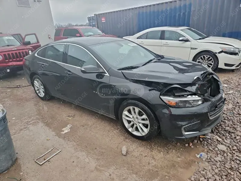 Chevrolet Malibu 2016 — photo 2