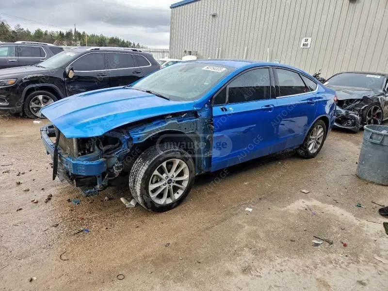 Ford Fusion 2020 — photo 2