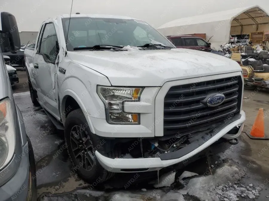 Ford F-150 2015 — photo 2