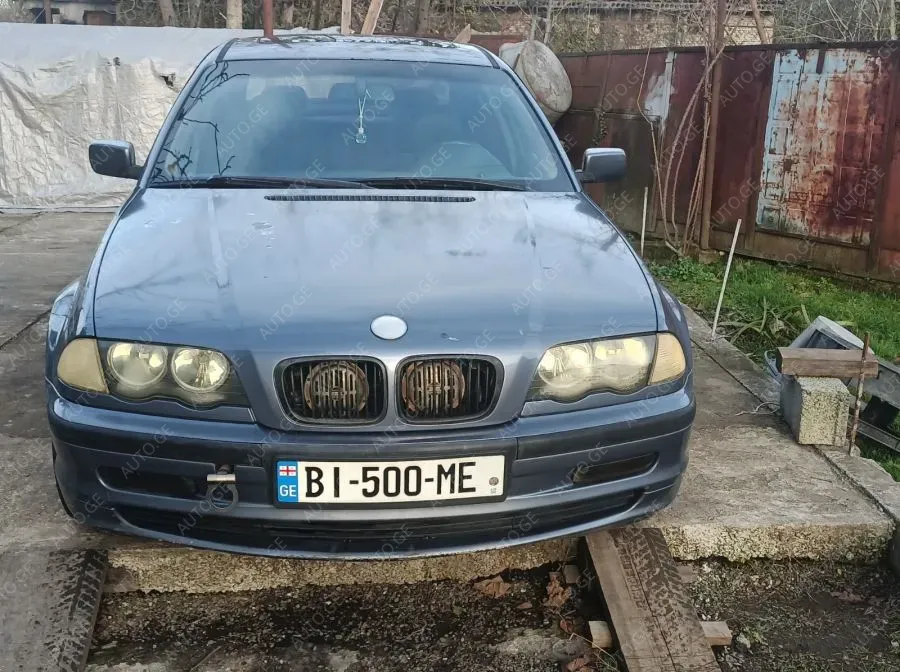 BMW 323 1999 — photo 2