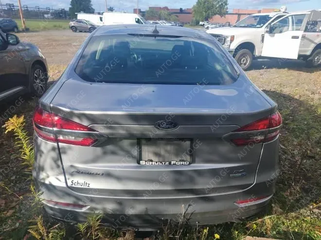 Ford Fusion 2020 — photo 2