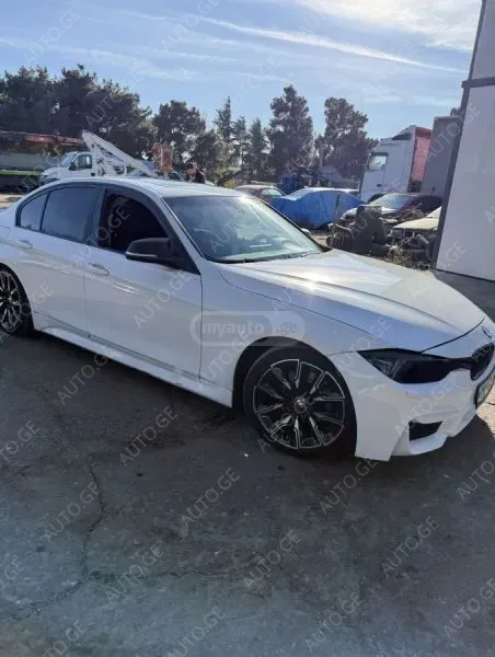 BMW 328 2013 — photo 2