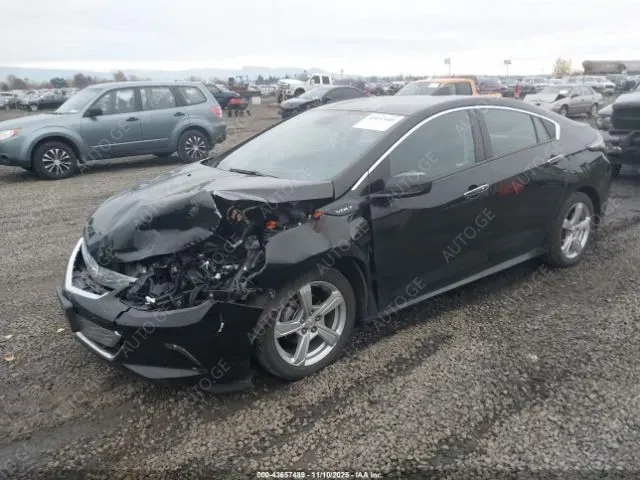 Chevrolet Volt 2017 — photo 2