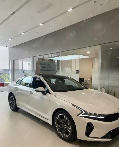 Kia K5-K 2025 — photo 2