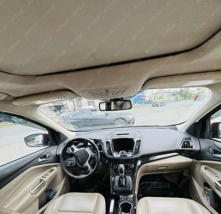 Ford Escape 2014 — photo 2
