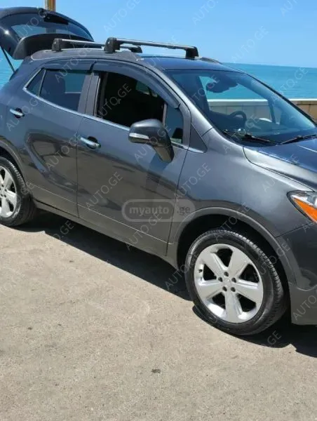 Buick Encore 2016 — photo 2